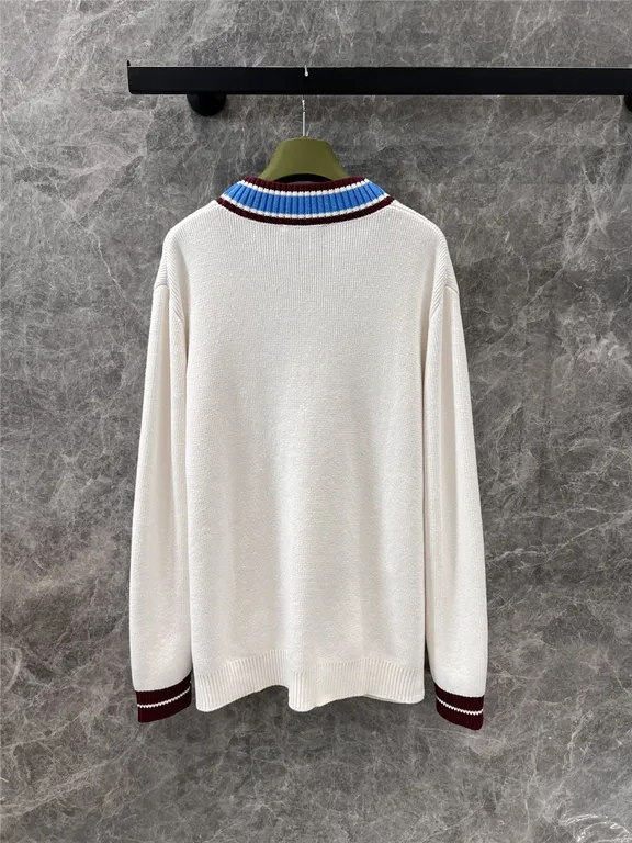 Gucci knitted V-neck cardigan